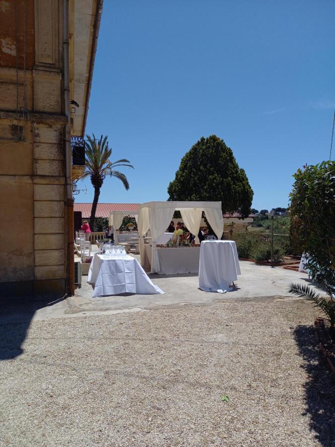 Casolare Del Toscano Country Rooms กัลตาจีโรเน ภายนอก รูปภาพ