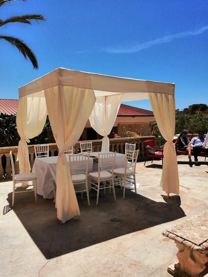 Casolare Del Toscano Country Rooms กัลตาจีโรเน ภายนอก รูปภาพ